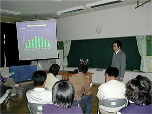 院内セミナーの様子